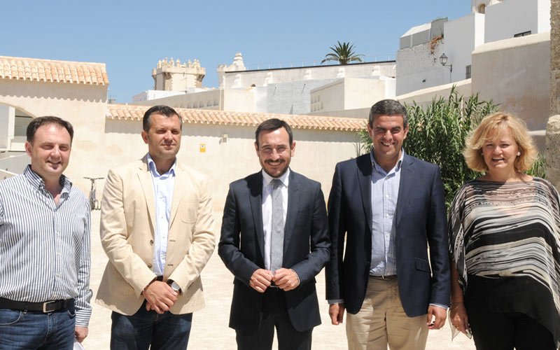 Renovados los convenios para que menores infractores de Paterna, Conil, Vejer y La Isla puedan cumplir sus penas en abierto