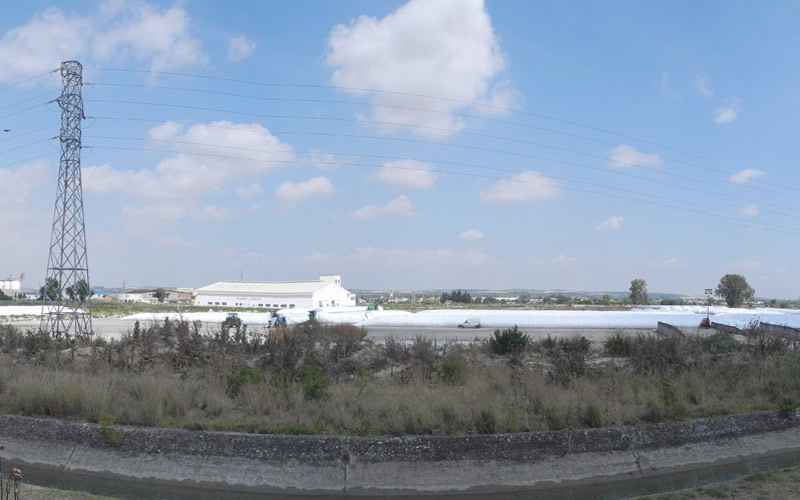 Guadalcacín no quiere que la Azucarera siga almacenando pulpa de remolacha en la pedanía; el Ayuntamiento revocará la licencia