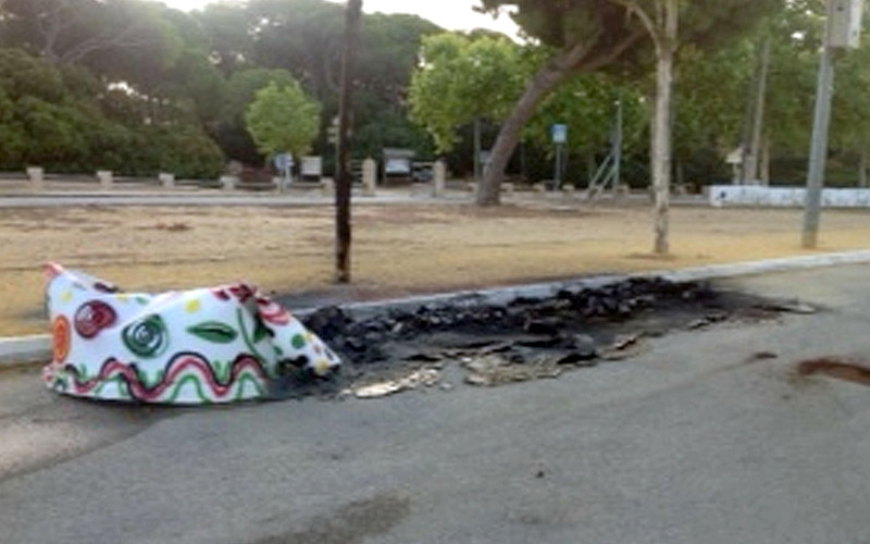 La Policía Local en alerta ante la oleada de quema de contenedores de los últimos días