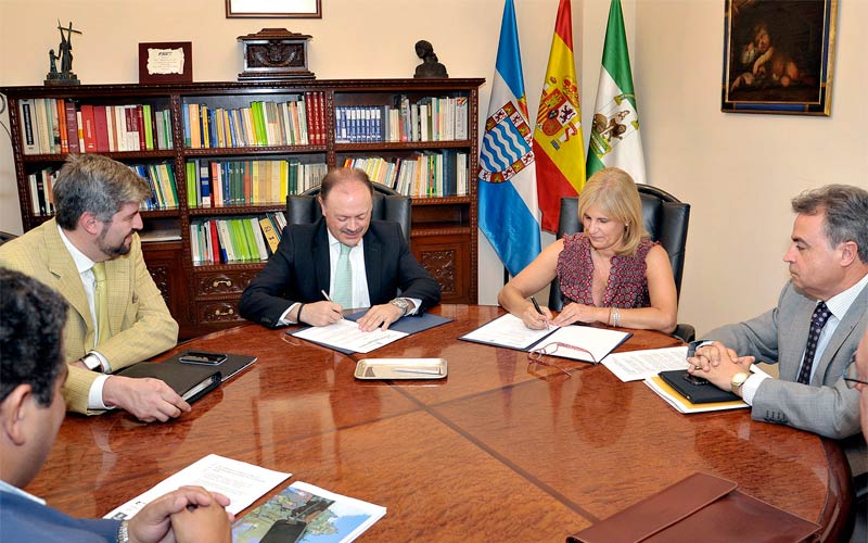 Iberia y Ayuntamiento firman un acuerdo para la promoción turística de Jerez 