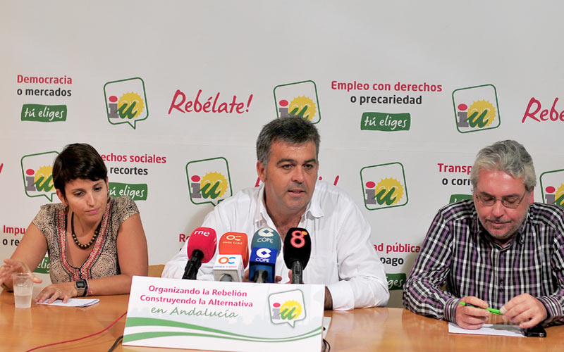 Cárdenas se reunirá en breve con la alcaldesa de Cádiz para abordar dos temas: la segunda fase de Matadero y el carril bici