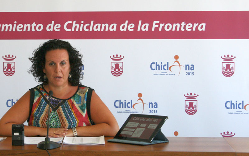 Hita encuentra un estudio que señala que Chiclana es “uno de los municipios con el tipo  impositivo más bajo de Andalucía”