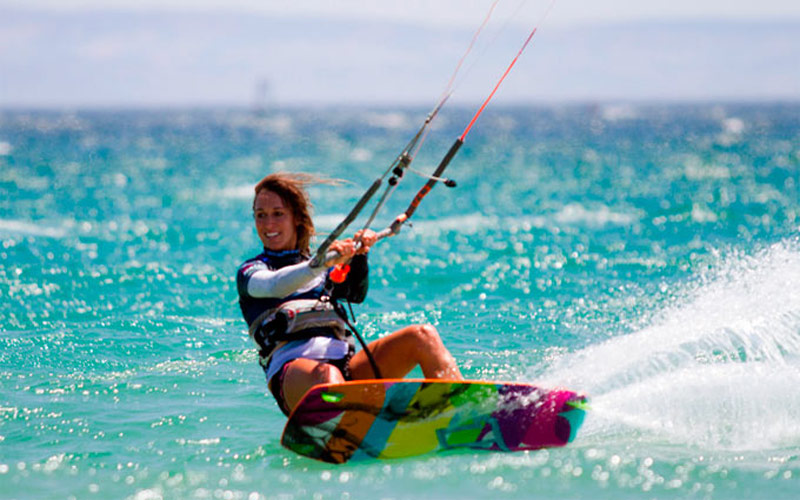 El Mundial de Kitesurf vuelve a Tarifa