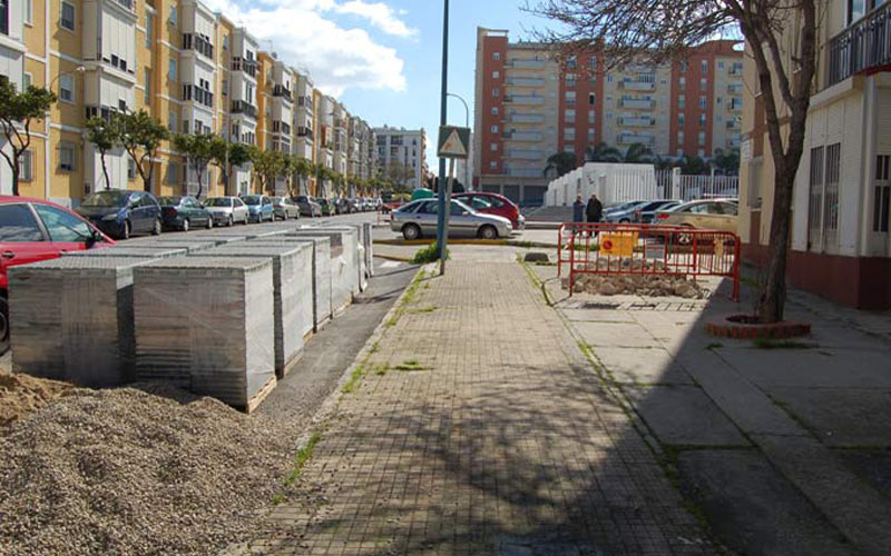 Reclaman al Ayuntamiento que culmine la remodelación de la barriada Madariaga “no sólo por estética, sino por seguridad”
