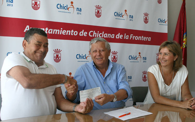 Archi recibe del Ayuntamiento 22.000 euros para financiar el Proyecto Luna y otros 6.500 para su “impulso general”