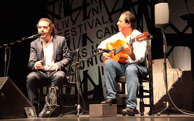 El jerezano David Lagos triunfa en el Festival Internacional del Cante de las Minas, logrando la prestigiosa ‘Lámpara Minera’
