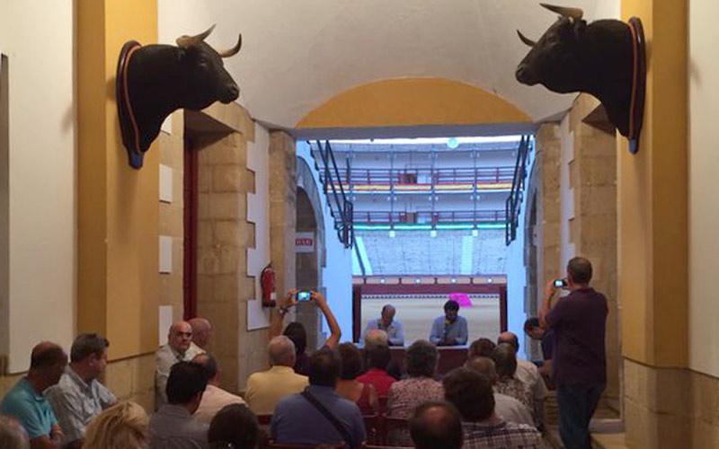 “Es responsabilidad de los poderes públicos asegurar la libertad de cualquier expresión artística como es la tauromaquia”