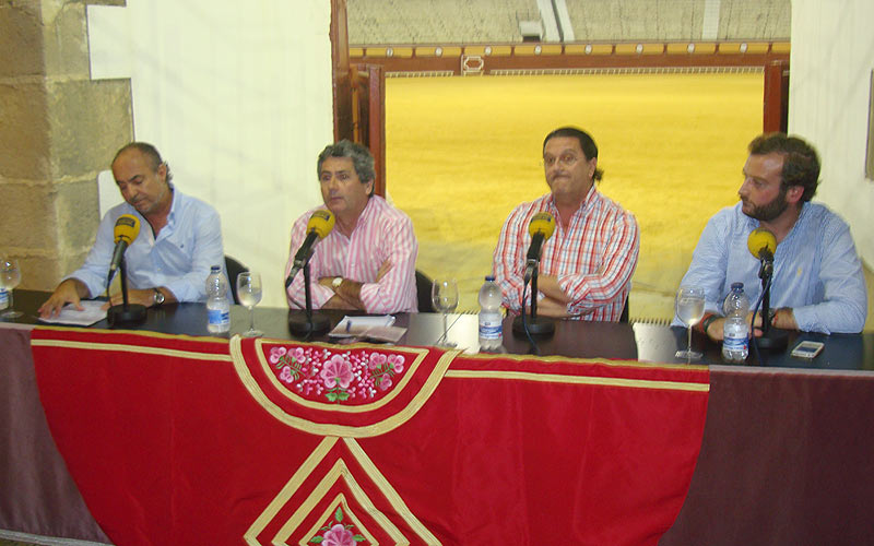 Los ‘Lunes taurinos’ se cierran con un debate sobre la recién concluida temporada de verano de El Puerto
