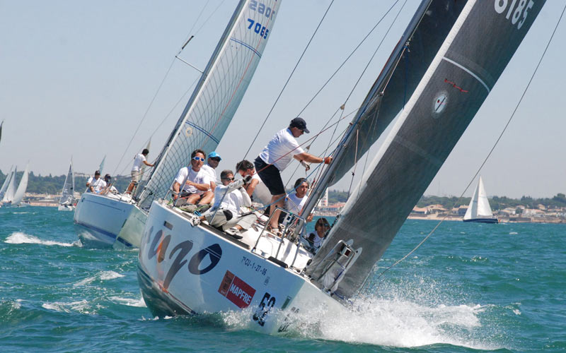 El ‘Brujo’ de Federico Linares gana su segundo catavino de oro, el de la 43 Semana Náutica de El Puerto de Santa María