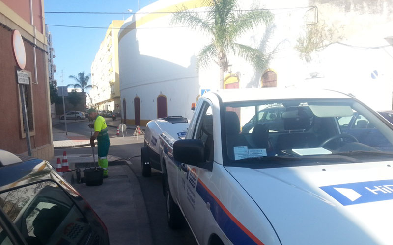 El Consistorio isleño ‘cuida’ sus naranjos