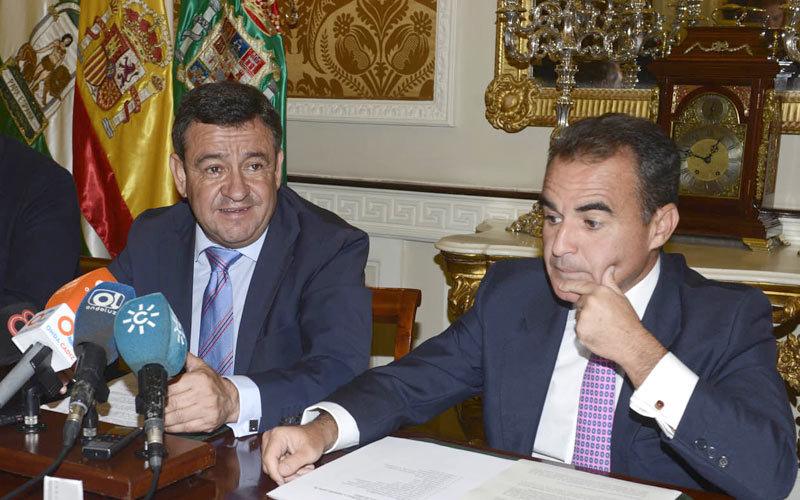 El programa ‘Un lápiz, una oportunidad’ distribuirá lotes de material escolar entre 4.600 menores de la provincia gaditana