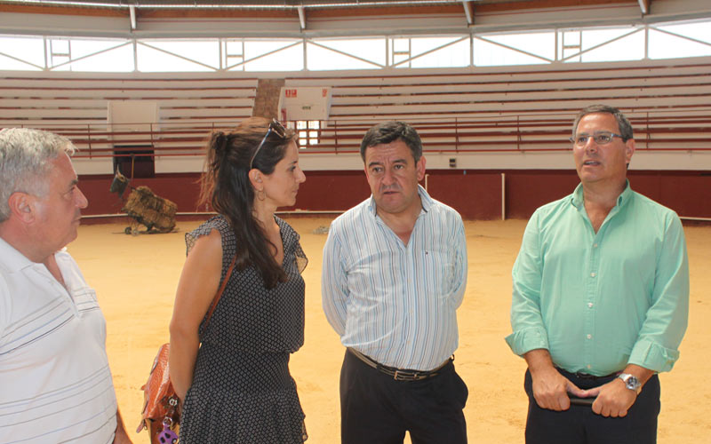 “El Bosque no puede esperar más”, según la Diputación que invertirá 34.000 euros en obras en su plaza de toros