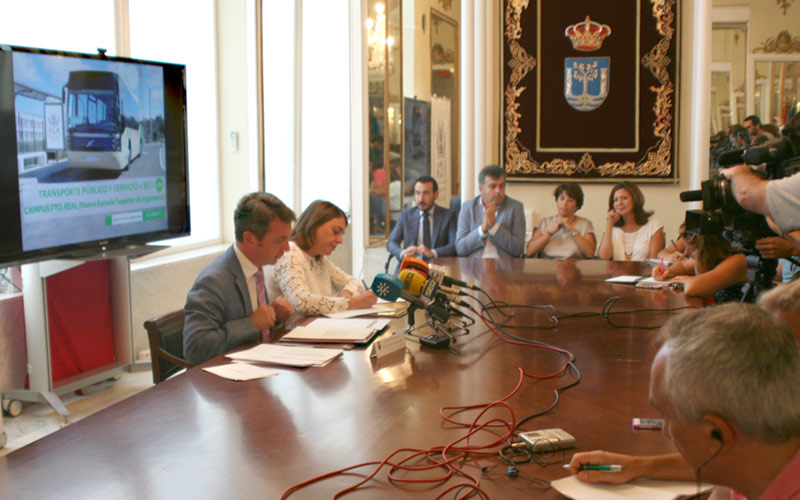 Junta y UCA atienden con más autobuses y bicis el aumento de desplazamientos al campus de Puerto Real por la apertura de la ESI