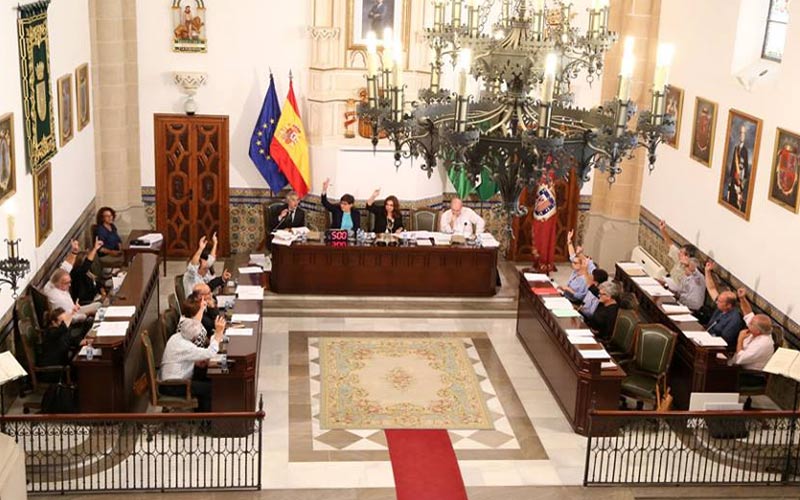El Consistorio roteño aprueba su ordenanza de Ayudas Sociales