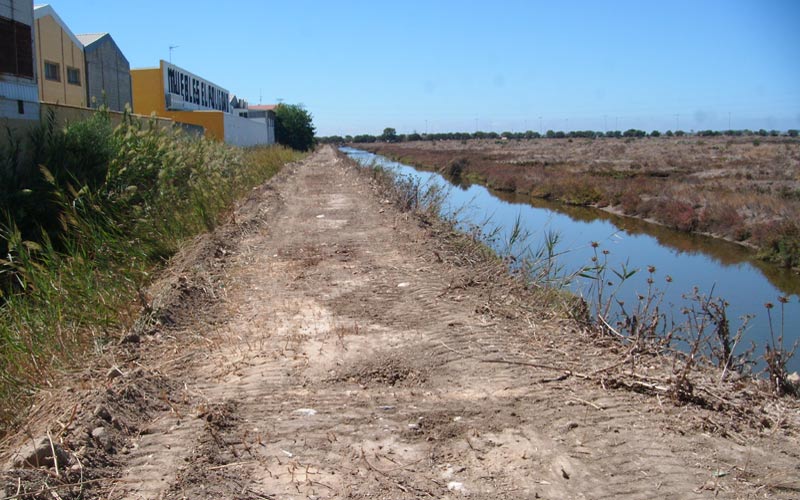 Aragón denuncia que la Junta “se niega” a limpiar los arroyos de Chiclana, y alerta del peligro de desbordamientos