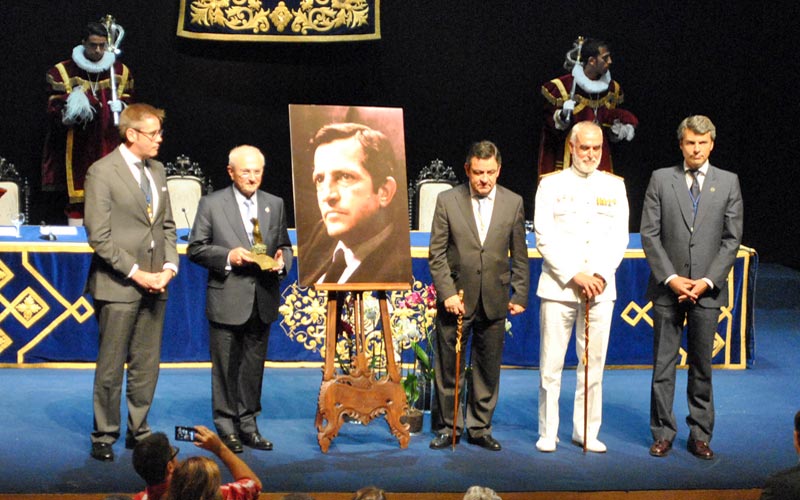 San Fernando vuelve a mirar atrás otro 24-S con un homenaje tardío a Adolfo Suárez: “lástima que hoy día no esté con nosotros”