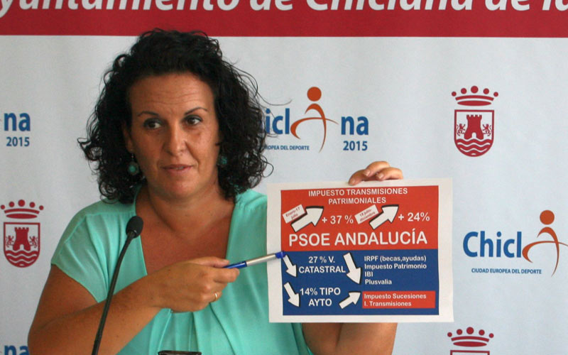 El bipartito culpa a la Junta de obstaculizar el mercado de venta de casas en Chiclana “pese a que nosotros bajamos impuestos”