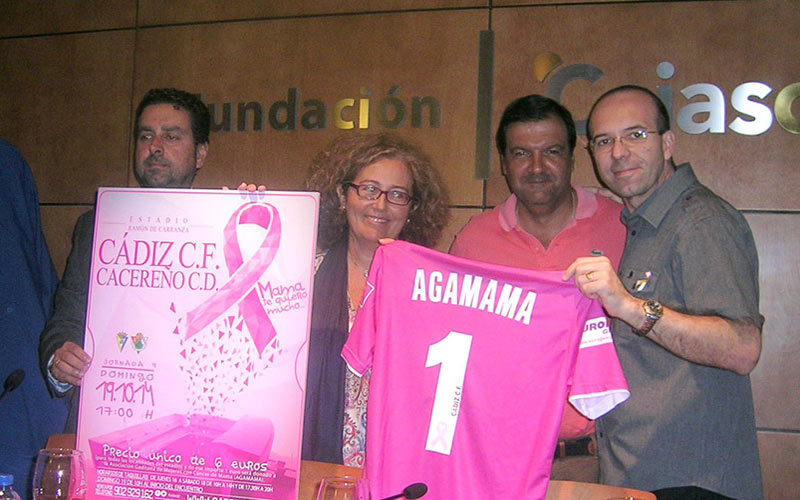 El Cádiz cambiará el amarillo por el rosa este domingo en el Ramón de Carranza como apoyo al Día Mundial del Cáncer de Mama