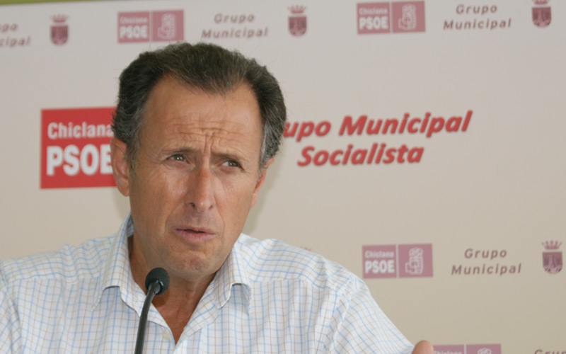 José María Román volverá a ser el alcaldable del PSOE en Chiclana tras ‘ganarle’ a Muriano en las primarias internas