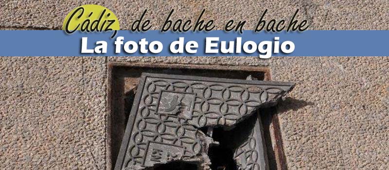 Si miras al monumento, te la puedes pegar