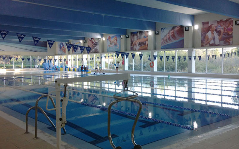 Equo reclama la gestión pública del complejo municipal de piscinas