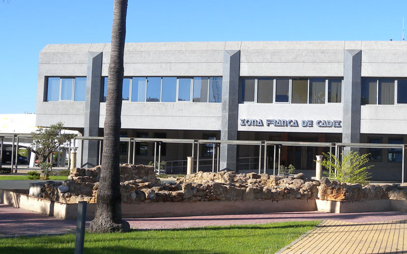 La Zona Franca de Cádiz confirma que ya ha comprado parte del centro comercial Higinio para adaptarlo como Centro de Negocios