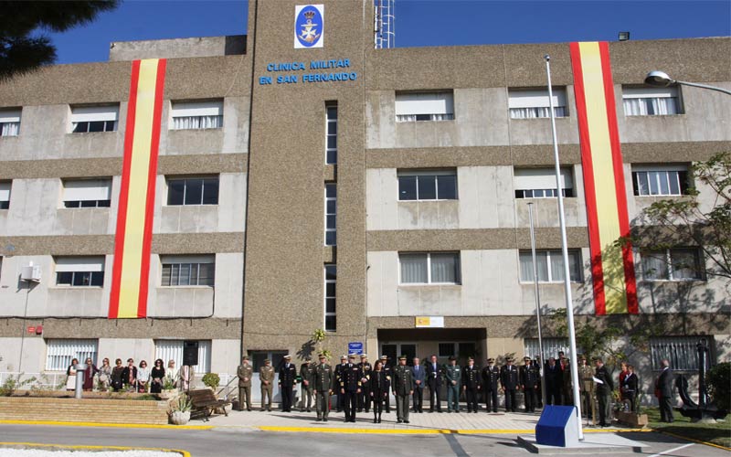 Defensa abre una Clínica Militar en La Isla