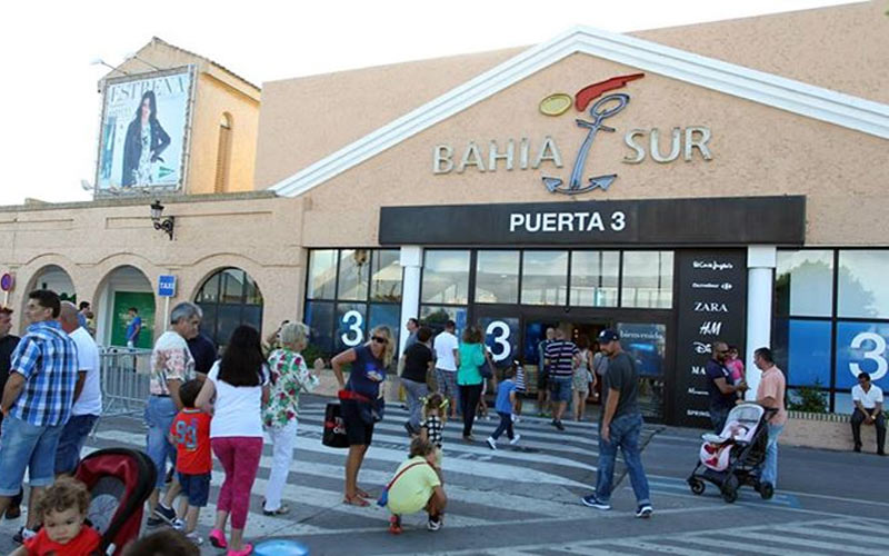 Bahía Sur ‘enciende’ su navidad