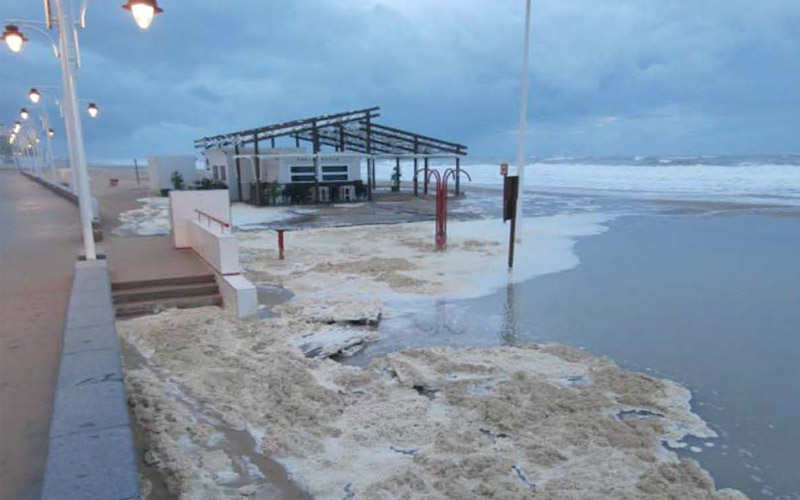 El pliego que aceptaron los empresarios “imposibilita” mantener abiertos los chiringuitos en Cádiz durante el invierno