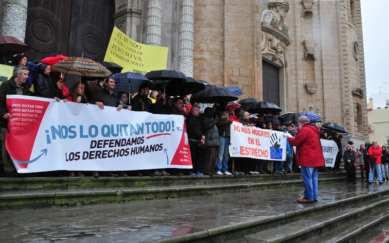 “Es preciso desalojar de las instituciones a quienes las han saqueado para enriquecerse y beneficiar a poderes fácticos”
