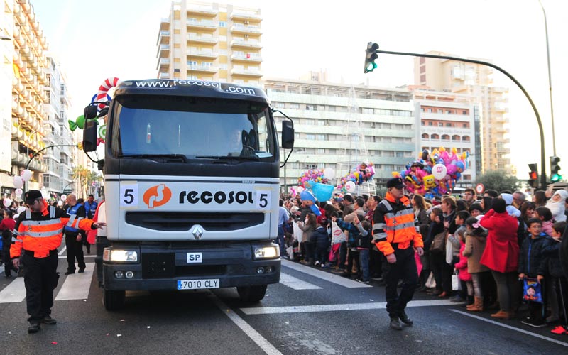 AceCádiz, decepcionada con “una pseudo cabalgata de Reyes que ha quedado deslucida y reducida a un convoy de trailers”