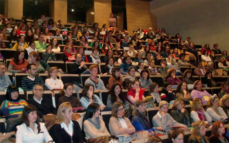 Casi 38.000 personas pasan por el centro de Congresos isleño durante 2014, unas 21.000 más que el año anterior
