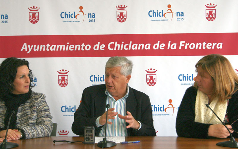Marín anuncia una bajada del IBI en Chiclana de hasta un 29% gracias a “la brillante gestión económica” de PP-PVRE