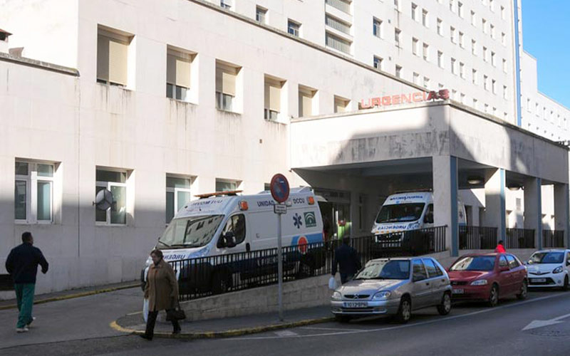 Salud habla de una “demanda histórica” en las Urgencias andaluzas; “falta de previsión e incompetencia” para el PP