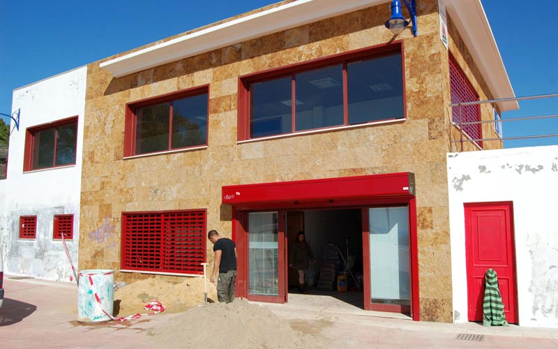 Mejoras en el edificio de Protección Civil, en La Barrosa