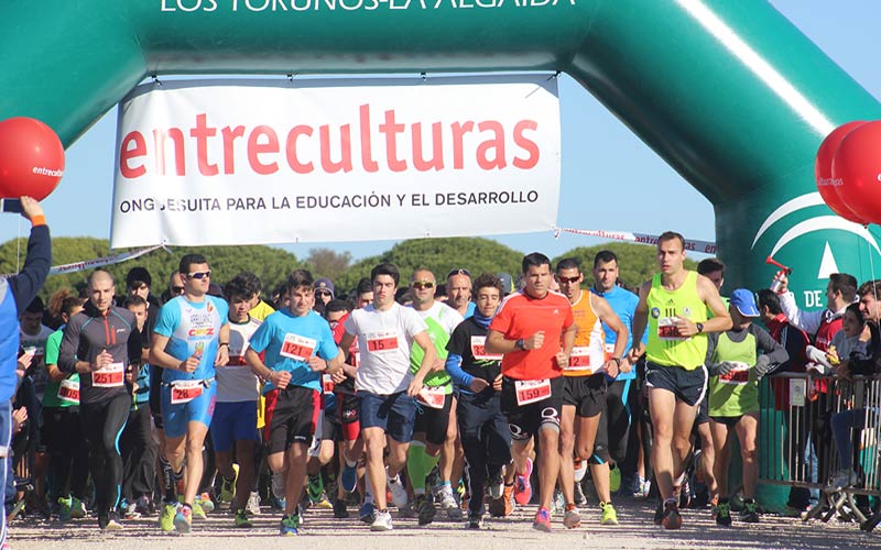 800 personas corren en El Puerto “por el derecho a la educación”