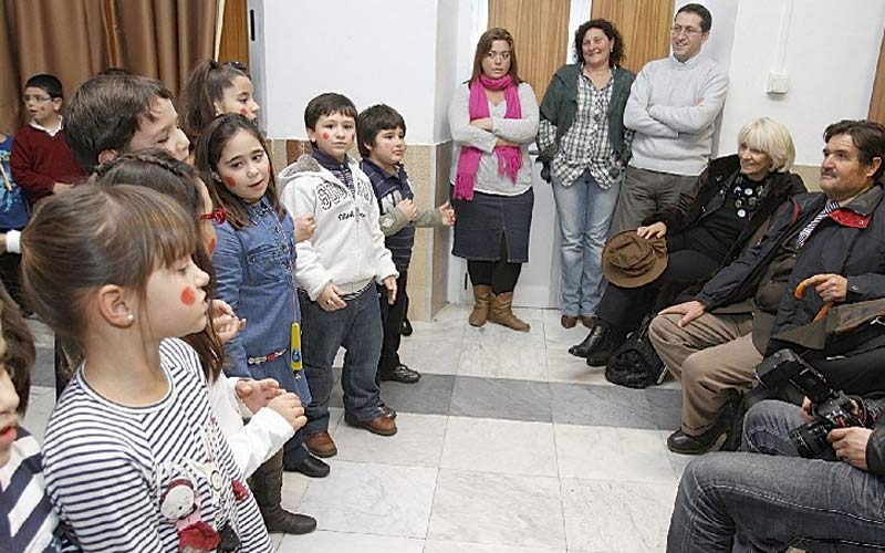 La VIII Gala del Carnaval en la Escuela, este martes día 10 en el Teatro Falla con doce colegios implicados