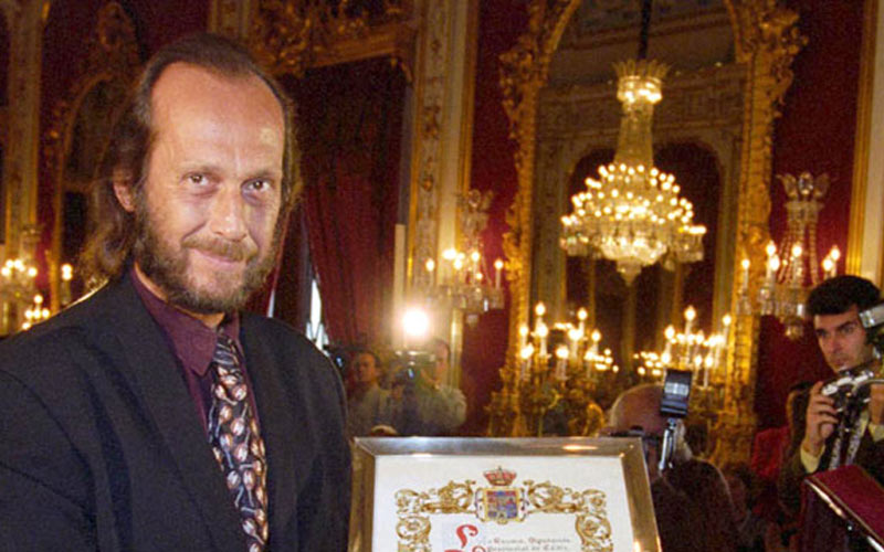 El Teatro Villamarta, en el marco del XIX Festival de Jerez, acoge la exposición-homenaje ‘Memoria de Paco’