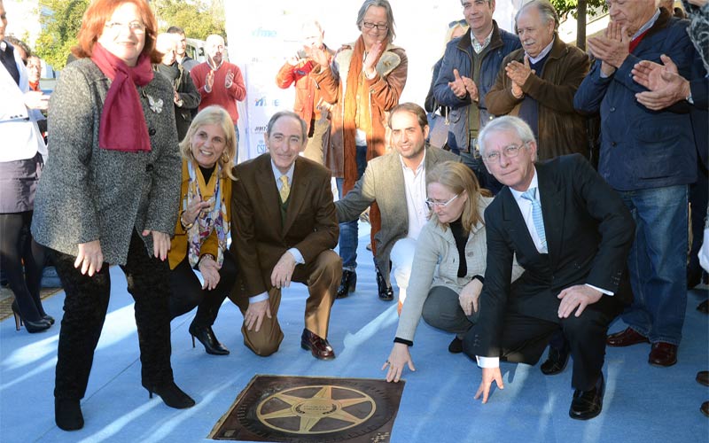 Homenaje póstumo a Francisco Pacheco, impulsor del circuito de velocidad de Jerez, en el Paseo de la Fama