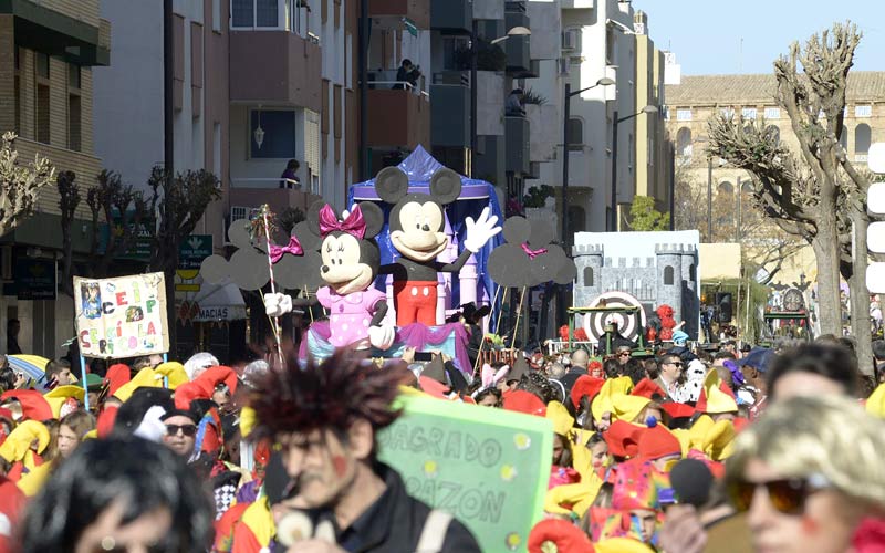 El alcalde portuense felicita a sus vecinos por “recuperar el carnaval en la calle”