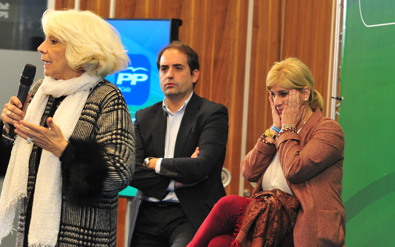 Otro informe ratifica contratos irregulares del Ayuntamiento de Jerez en Fitur 2004; PSOE y Foro piden la dimisión de García Pelayo