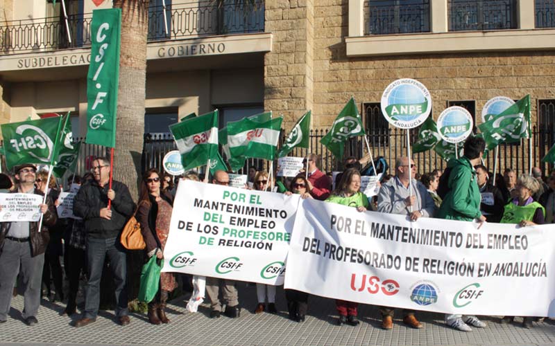 Profesores de Religión de Cádiz luchan por sus empleos