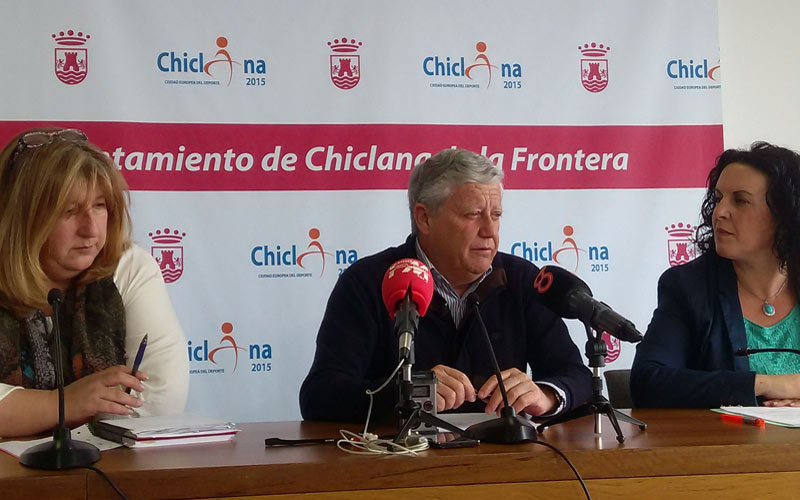El Consistorio chiclanero decide asumir en este año de elecciones el pago de la nueva tasa de tratamiento de residuos