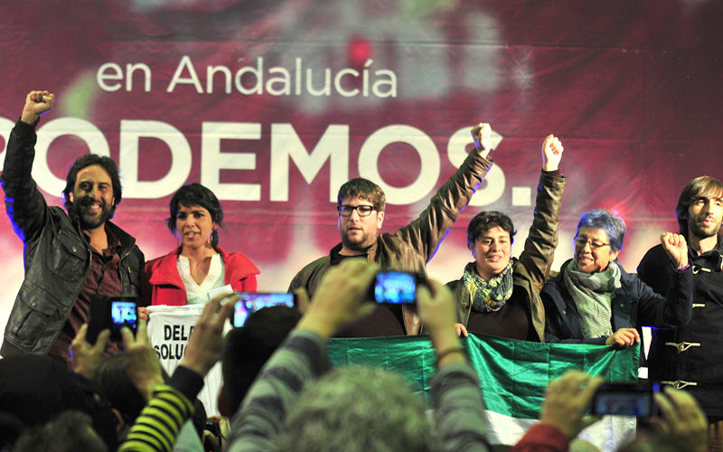 El penúltimo mitin de la campaña de Podemos, en ‘casa’: “tenemos que creernos que podemos ganar; lo que da miedo es seguir igual”