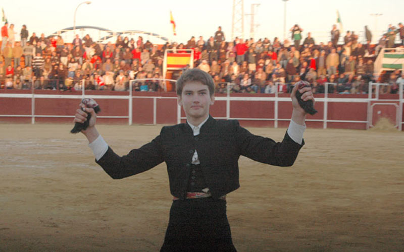 Jorge Alba, de la Escuela ‘Paquiro’ de Chiclana, entre los aspirantes al Bolsín taurino de Bougue