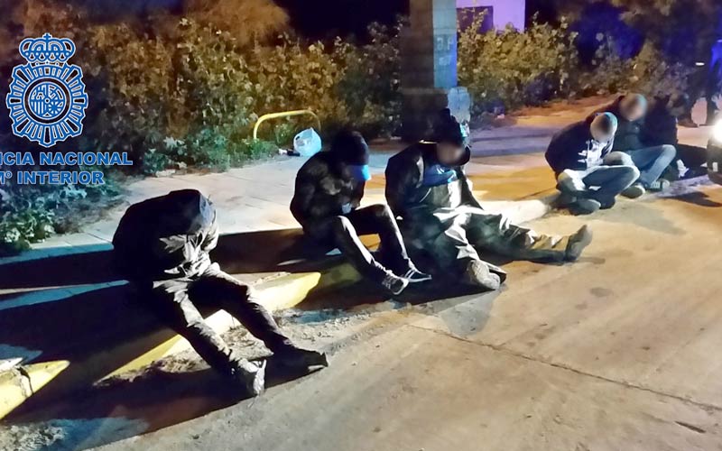 Detenidas seis personas en Puerto Real cuando alijaban más de 2.000 kilos de hachís de una embarcación semirrígida