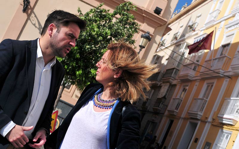 González (PSOE) propone invertir los beneficios de empresas municipales en servicios sociales, si gana las elecciones