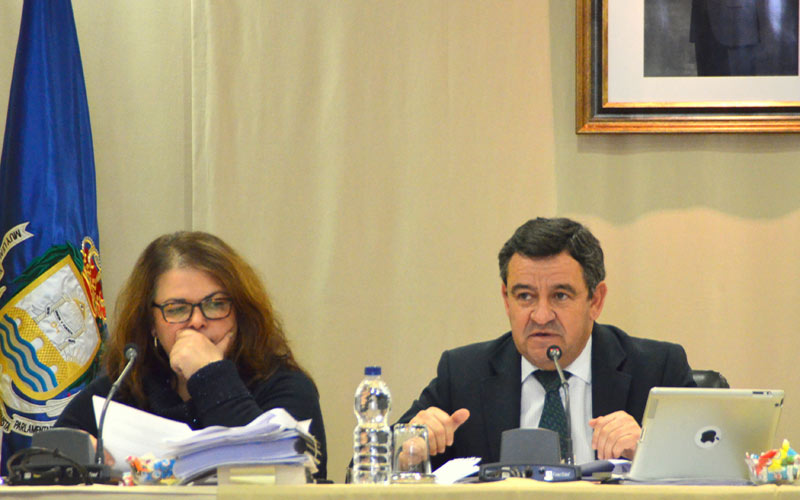 El bipartito isleño “ha despreciado y ninguneado” el 90% de las propuestas de la oposición y ha tramitado el 1% de las estimadas