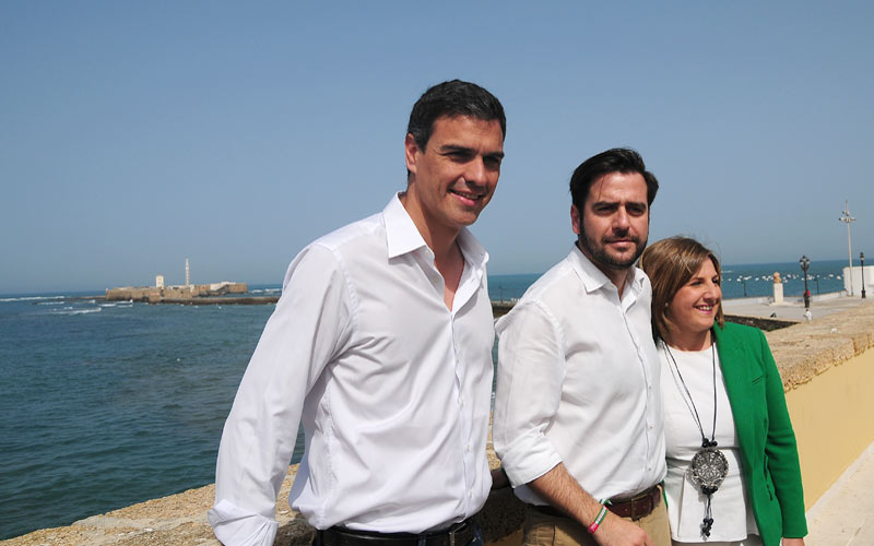 El líder nacional del PSOE respalda a Fran González