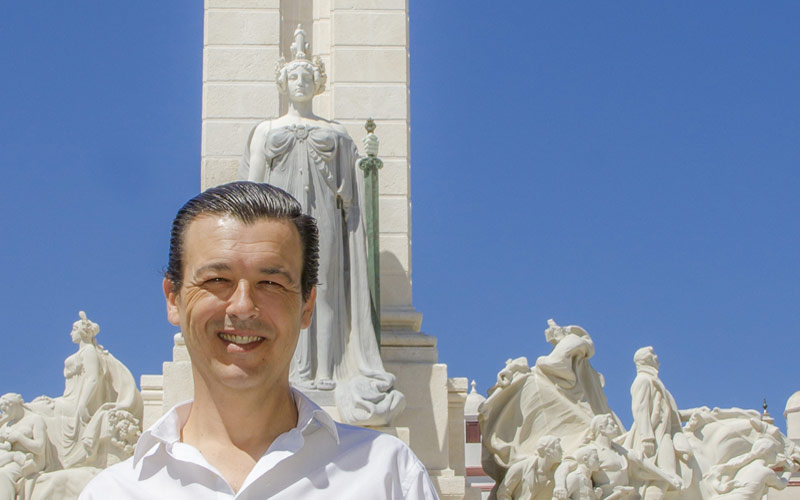“Decimos lo mismo en Cádiz, Madrid, Tarragona o San Sebastián. ¿Hay algo más progresista y social que todos seamos iguales?”